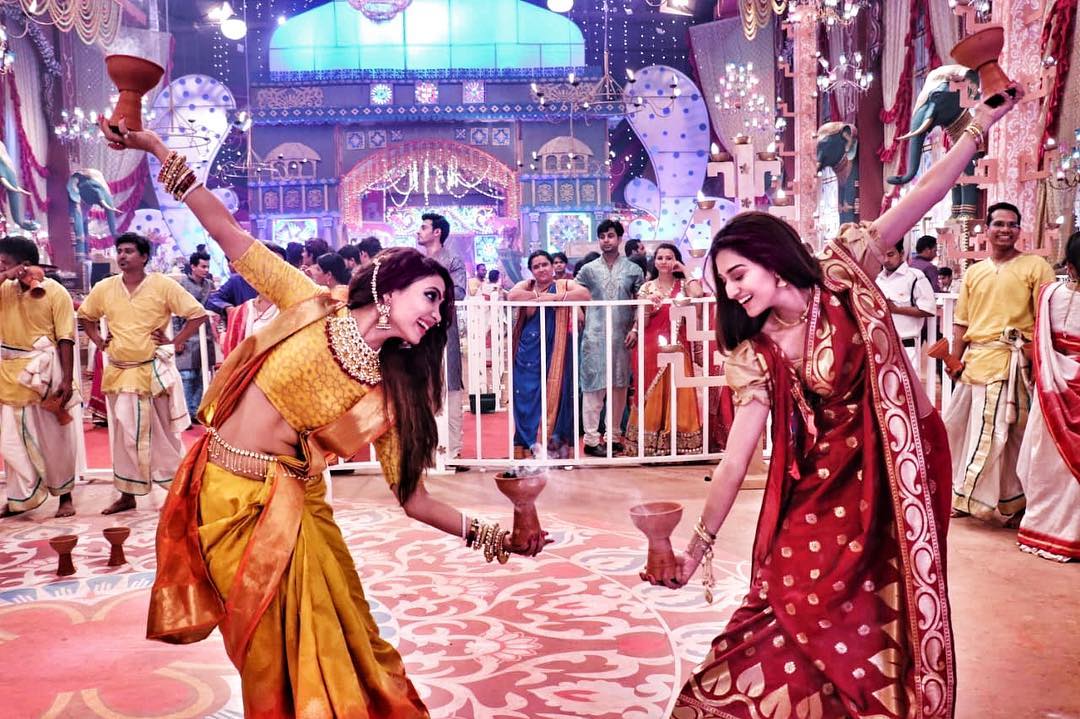 You Can T Miss These Festive Styles From Kasautii Zindagii Kay 2 1,695 likes · 1 talking about this. kasautii zindagii kay