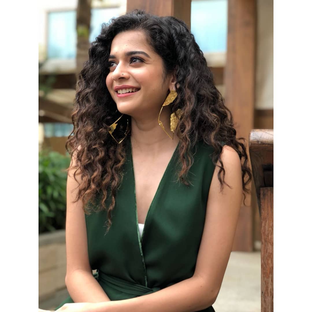 5 Times Mithila Palkar Gave Us Epic Hair Goals Actor mithila palkar is a popular singer of hindi and regional languages and an actor. 5 times mithila palkar gave us epic
