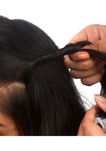 Get Urvi Singh Twist Hairstyle In Hamari Bahu Silk Episode 113