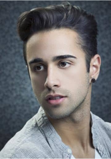 Get Tiger Shroff Hair Hairstyle In Bollywood Royal Gq Men Of The