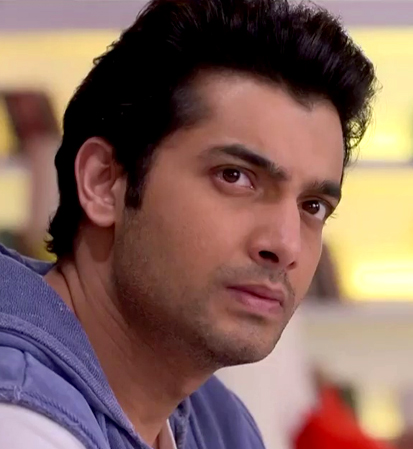 Explore Cast | Biography, Birthday & Place of Birth Sharad Malhotra