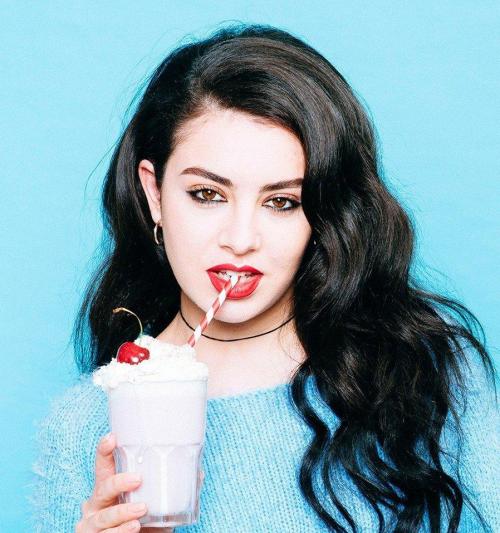 Charli XCX Biography, Age, Wiki, Place of Birth, Height, Quotes, Zodiac