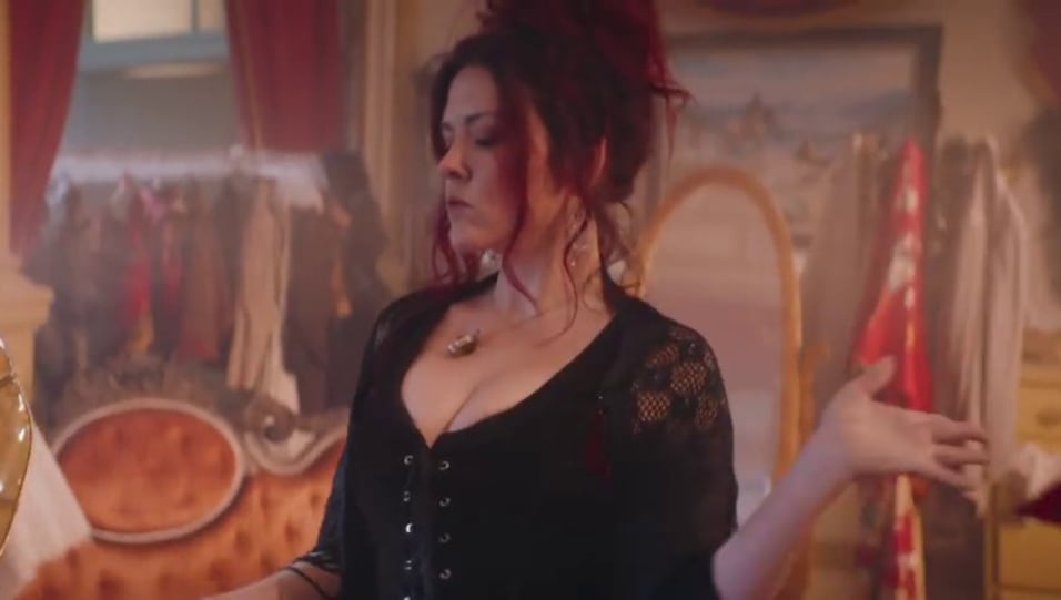 Maren Morris In Dress Outfit Celebrity Clothing Charmboard