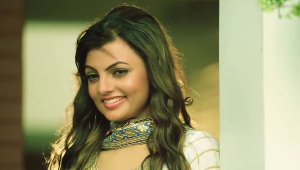 Actors Name Age Wiki Height Birth Place Career Details Surma Single 2018 Charmboard Deep dhillon & jaismeen jassi. charmboard