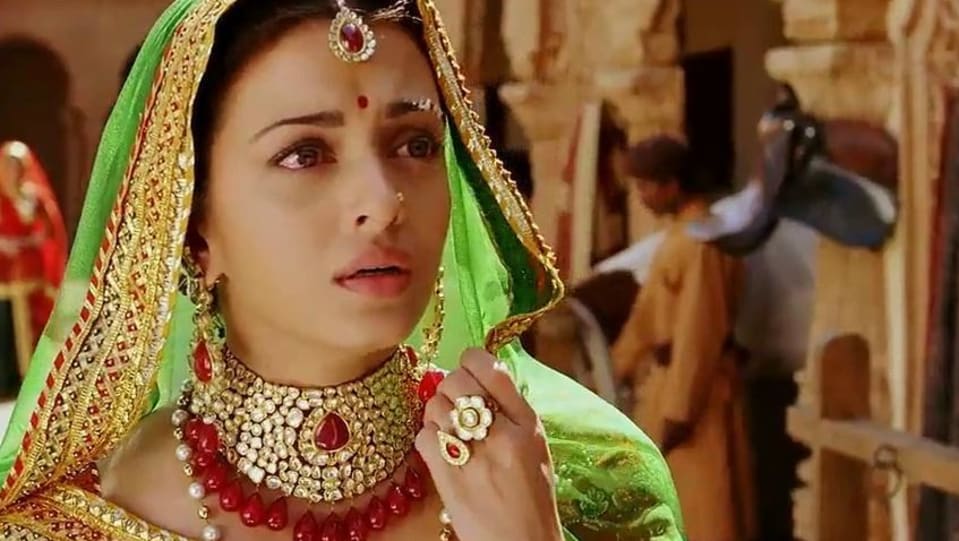 Aishwarya Rai Bachchan Jewellery Accessories From Jashn E Bahaaraa Jodhaa Akbar 2008 Celebrity Jewellery Charmboard 600 x 800 jpeg 82 kb. lehenga
