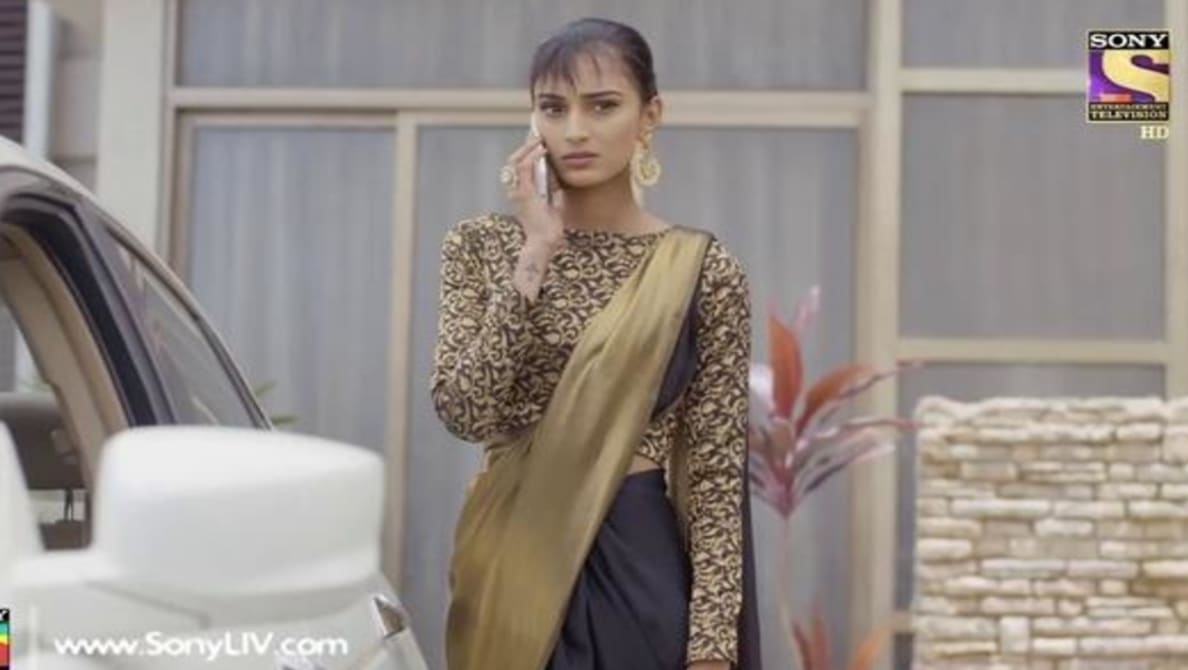Erica Fernandes Celebrity Style In Kuch Rang Pyar Ke Aise Bhi Episode 380 2017 From Episode 380 Charmboard By ds hero kuch rang pyar ke aise bhi 0 comments. kuch rang pyar ke aise bhi episode 380