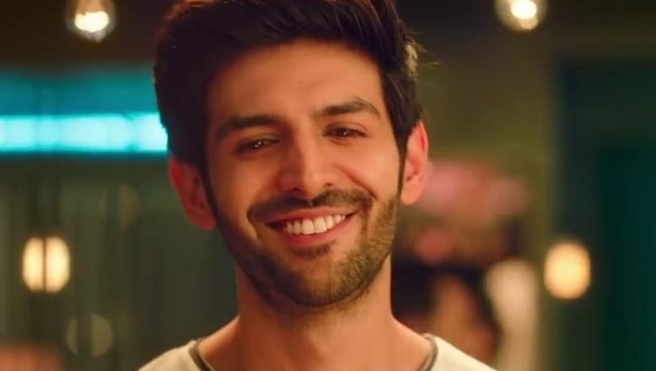Kartik Aaryan Celebrity Style In Bom Diggy Diggy Sonu Ke Titu Ki Sweety 2018 From Bom Diggy Diggy Charmboard Russian model and kanchana 3 actress ri djavi alexandra accused a photographer roopesh kumar of demanding sexual favour in return for getting work in kollywood. tees
