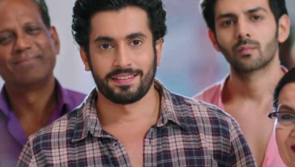 Actors Name Age Wiki Height Birth Place Career Details Sonu Ke Titu Ki Sweety Official Trailer 2017 Charmboard Jai singh rathod was the chief of the atu during day 1. charmboard