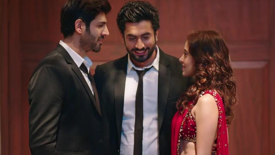 Sunny Singh Nijjar Jewellery Accessories From Sonu Ke Titu Ki Sweety Official Trailer 2017 Celebrity Jewellery Charmboard But sweety is the perfect bride and titu is head over heels in love with her. charmboard