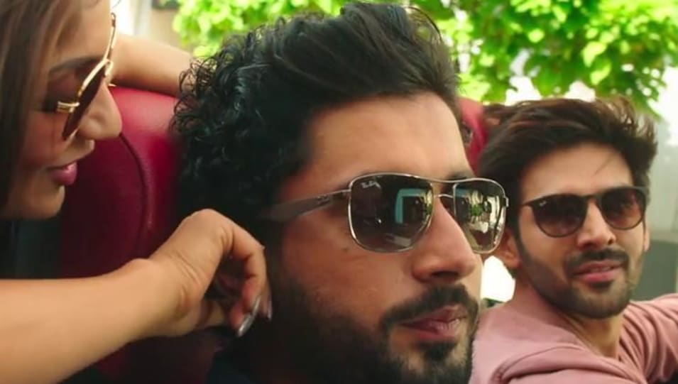Actors Name Age Wiki Height Birth Place Career Details Kaun Nachdi Sonu Ke Titu Ki Sweety 2018 Charmboard Kaun nachdi hindi lyrics from sonu ke titu ki sweety. charmboard