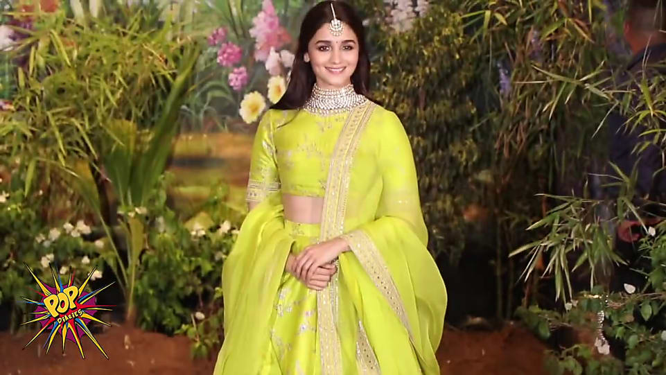 Alia Bhatt Green Lehenga Look Grand Wedding Reception Style