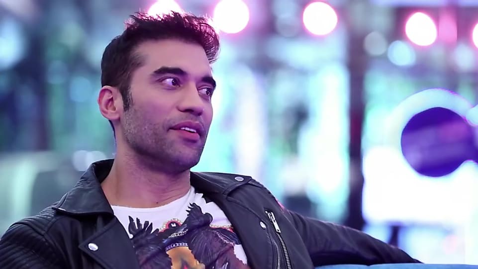 Kushal Punjabi White T Shirt And Blue Jeans Look Interview Style