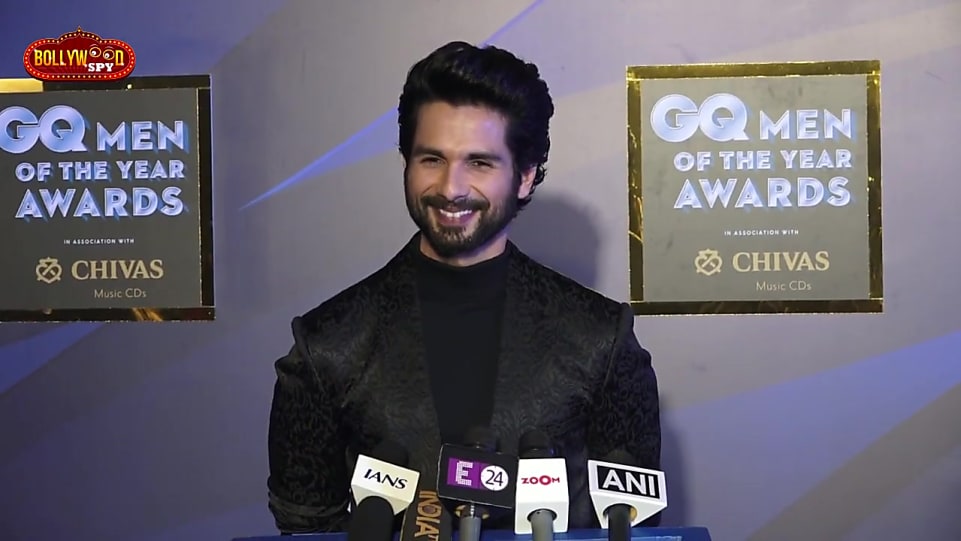 Get Shahid Kapoor Hair Hairstyle In Bollywood Spy Gq Men Of The
