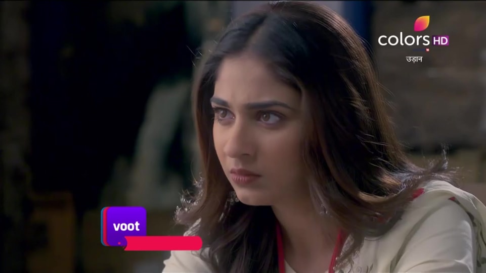 Actors Name Age Wiki Height Birth Place Career Details Promo Udann Sapnon Ki 2019 Charmboard Watch this video to know what all does udaan actress vidhi pandya aka imli carry in her bag in this segment what's in your bag. promo udann sapnon ki 2019 charmboard
