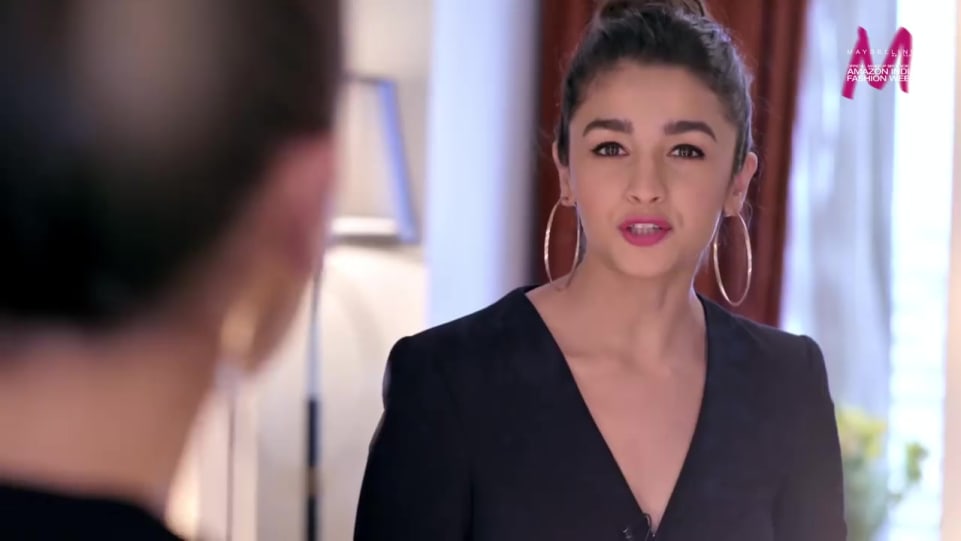 alia in black dress