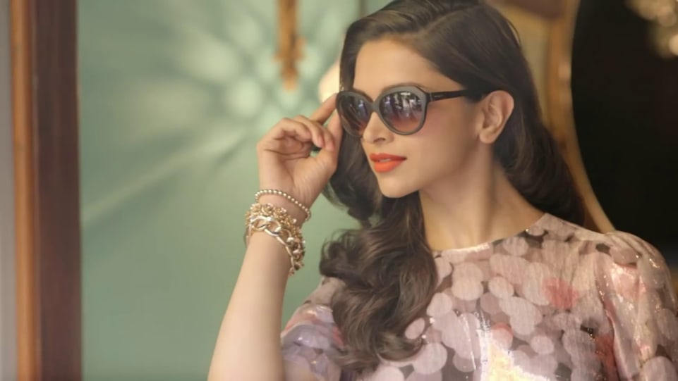 Deepika Padukone Jewellery Accessories From Behind The Scenes With Deepika Padukone Vogue Eyewear 2014 Celebrity Jewellery Charmboard As a l'oreal ambassador, padukone has a schedule that's packed with countless meetings and photo ops, so it makes paired with sneakers and bubble sunglasses, it was a cool. tops
