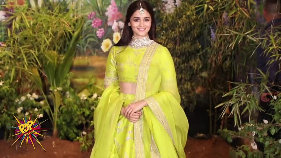 Alia Bhatt Celebrity Style In Grand Wedding Reception Pop Diaries 2018 From Grand Wedding Reception Charmboard Buy top quality trending ethnic designer lehengas online at most trusted store siyafashion. necklace