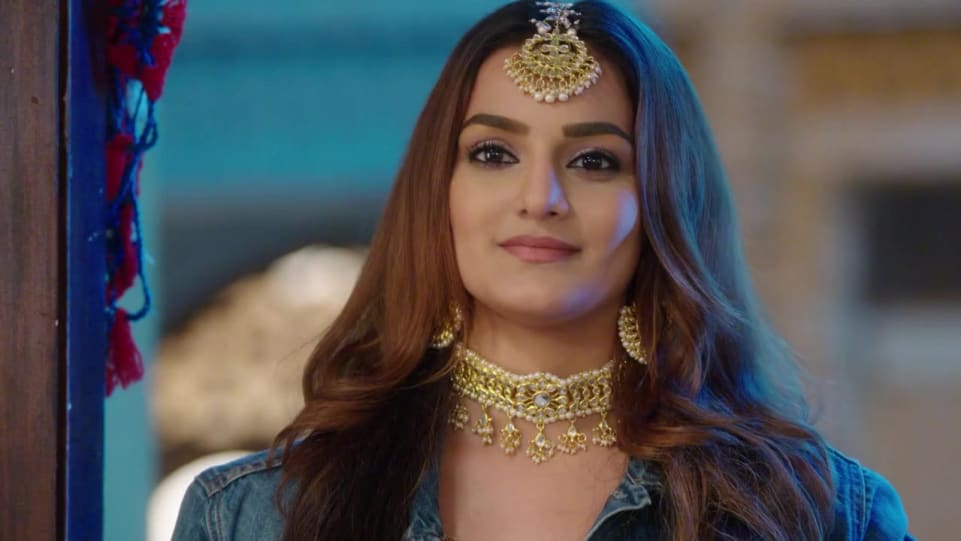 Actors Name Age Wiki Height Birth Place Career Details Aap Ke Aa Jane Se Episode 128 2018 Charmboard In the upcoming episode viewers will watch devika got kidnapped family is really worried.sakshi feels saket is behind all this. aap ke aa jane se episode 128