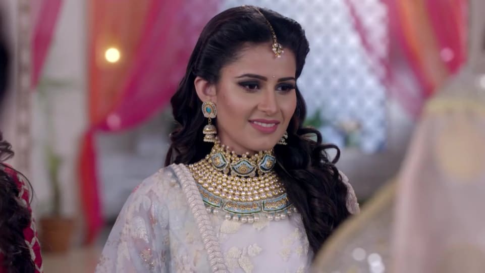 Shivani Tomar Jewellery Accessories From Mitegi Lakshmanrekha Episode 45 2018 Celebrity Jewellery Charmboard Get all the information about shivani tomar. charmboard