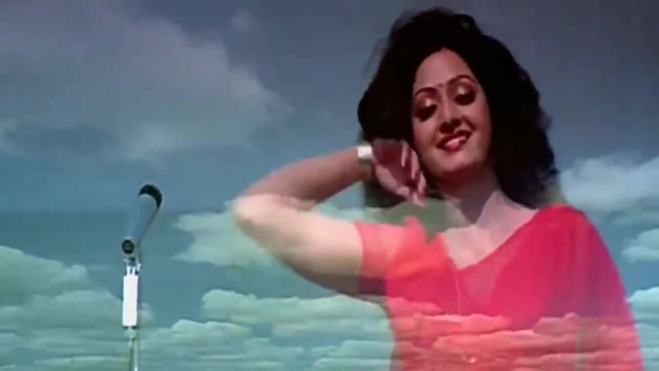 Sridevi Celebrity Style In Har Kisi Ko Nahi Milta Janbaaz 2017 From Har Kisi Ko Nahi Milta Charmboard Kismaton se milte hain do dil yahaan. saree