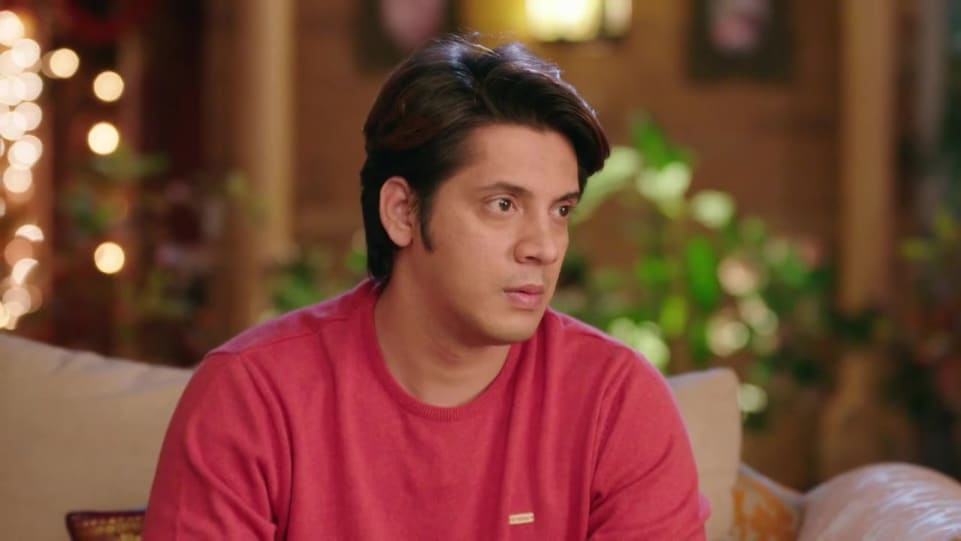 Actors Name Age Wiki Height Birth Place Career Details Agnifera Episode 391 2018 Charmboard The show initially starred yukti kapoor, ankit gera, simaran kaur, mohak khurana and ayaz ahmed as ragini, anurag, shrishti, vishesh sagar and baiju. charmboard