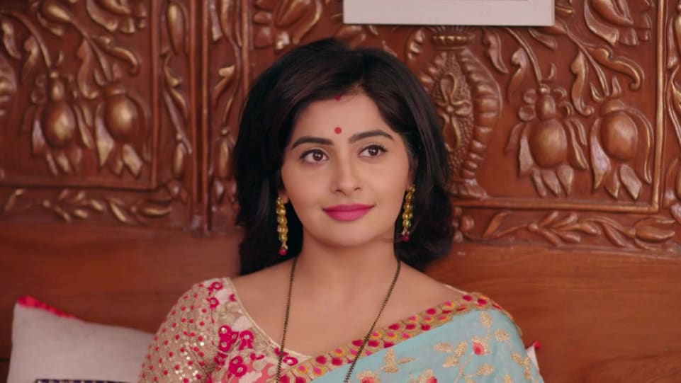 Yukti Kapoor Celebrity Style In Agnifera Episode 392 2018 From Episode 392 Charmboard Karishma singh in maddam sir on sony sab. drop