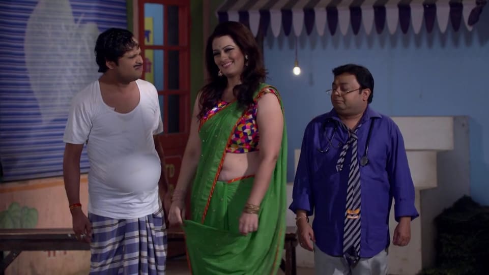 Falguni Rajani Celebrity Style In Bhabi Ji Ghar Par Hain Episode 957 2018 From Episode 957 Charmboard Welcome.its fan page of the populer show bhabi gi ghar pe hai. saree