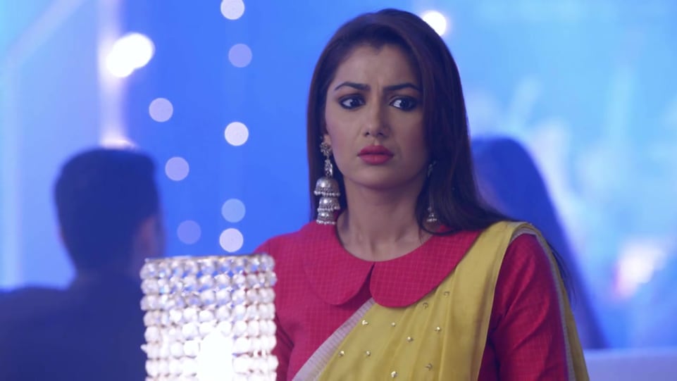 Sriti Jha Celebrity Style In Kumkum Bhagya Episode 1266 2019 From Episode 1266 Charmboard Kumkum bhagya upcoming story : kumkum bhagya episode 1266