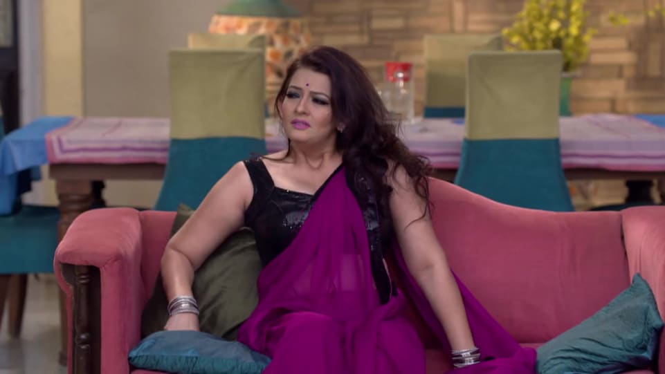 Actors Name Age Wiki Height Birth Place Career Details Bhabi Ji Ghar Par Hain Episode 1008 2019 Charmboard Falguni rajani, best known for her role of gulfam kali in bhabiji ghar par hai. charmboard