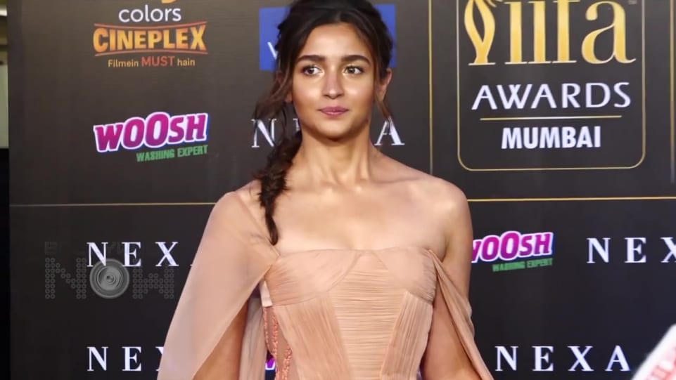 alia bhatt iifa dress