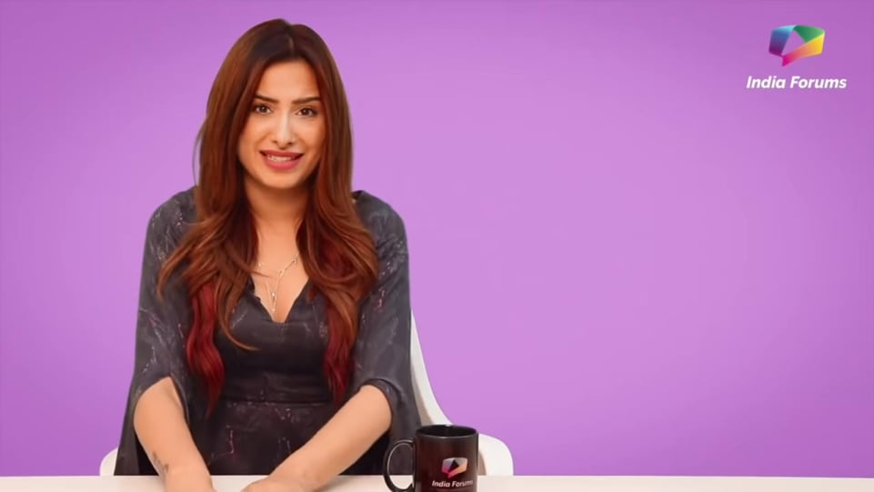 Mahira Sharma Celebrity Style In Interview India Forums 2020 From Interview Charmboard Cardboard puts virtual reality on your smartphone. dress