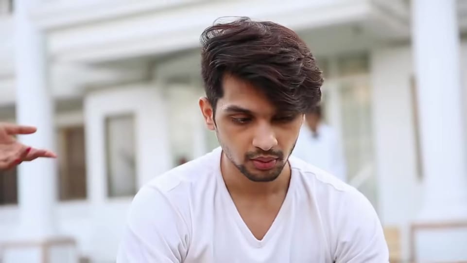 Actors Name Age Wiki Height Birth Place Career Details Girls On Top Mtv India 2020 Charmboard Diz is @thakuryuvi zz officialfc on twityy !