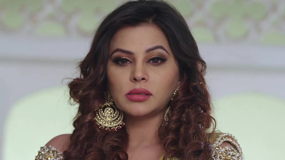 Get Deepali Saini Medium Curly Side Swept Hairstyle In Aap Ke Aa