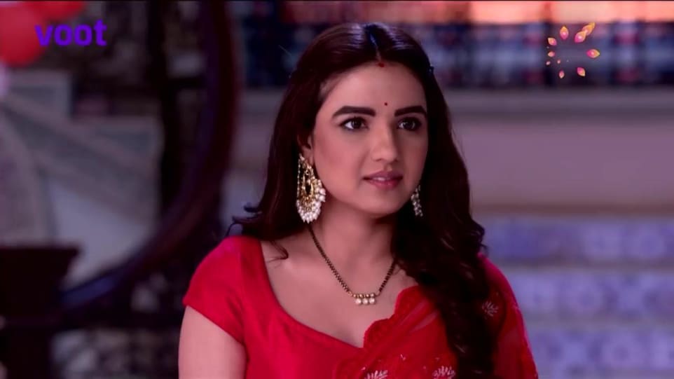 Jasmin Bhasin Celebrity Style In Dil Se Dil Tak Episode 278 2018 From Episode 278 Charmboard Jasmin bhasin, rashami desai, siddharth shukla. bangles
