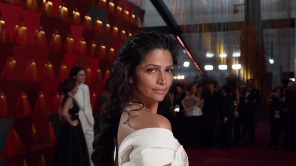 Camila Alves Celebrity Style In Red Carpet Oscars 2018 From Red Carpet Charmboard