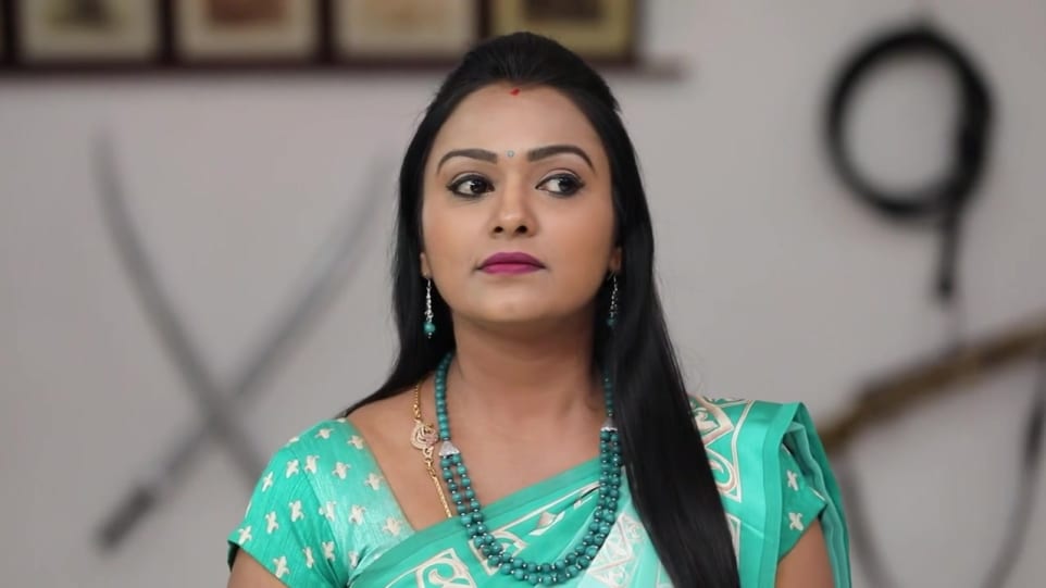Swathi Celebrity Style In Oru Orla Oru Rajakumari Episode 199 2019 From Episode 199 Charmboard Venu, had musical score by ilaiyaraaja and was released on 15 january 1995. dangler