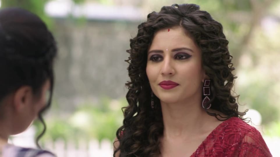 Celebrity Hairstyle Of Kinjal Pangya From Yeh Teri Galiyan Episode 197 2019 Charmboard Other popular actor who was roped in for hiralal is tannishta biswas. charmboard