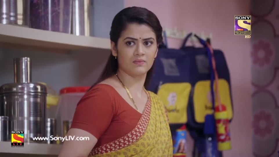 Actors Name Age Wiki Height Birth Place Career Details Promo Ladies Special 2019 Charmboard Girija oak is an indian actress, notable for her performances in taare zameen par and shor in the city. promo ladies special 2019 charmboard