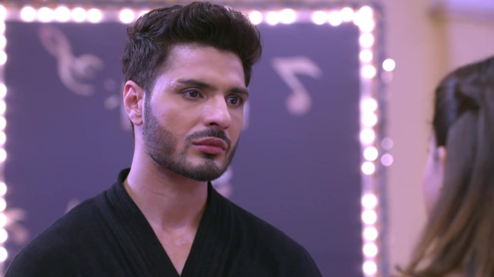 Actors Name Age Wiki Height Birth Place Career Details Kumkum Bhagya Episode 1445 2019 Charmboard Последние твиты от kumkum bhagya (@kumkum_bhagya).