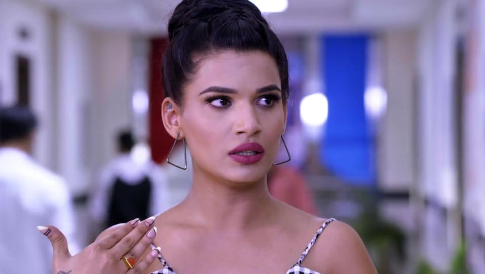 Naina Singh - Celebrity Style in Kumkum Bhagya, Episode 1439, 2019 from  Episode 1439. | Charmboard