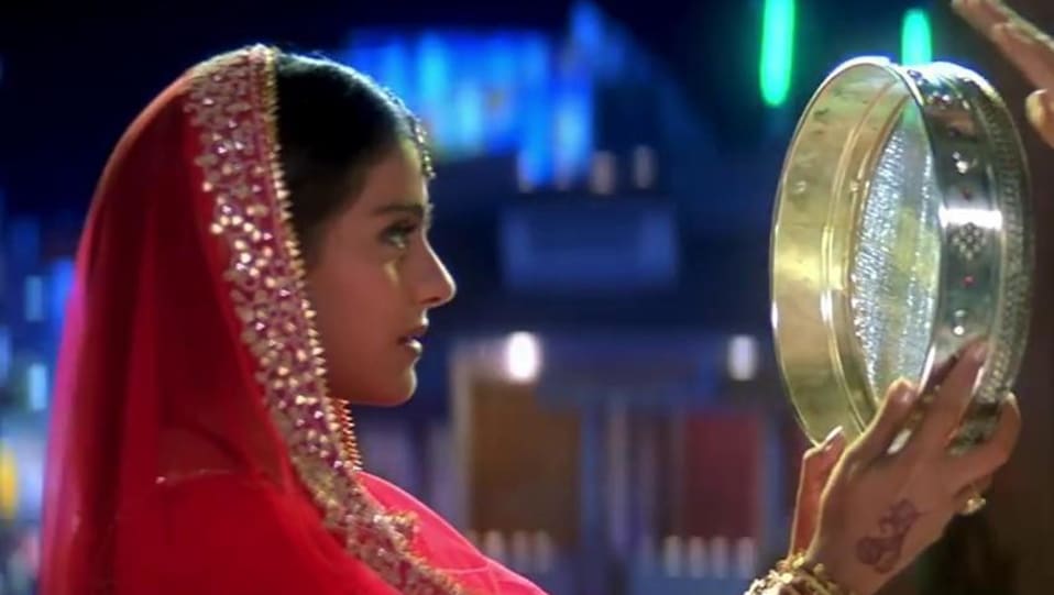 Actors Name Age Wiki Height Birth Place Career Details Suraj Hua Maddham Kabhi Khushi Kabhie Gham 2001 Charmboard Амитабх баччан, шахрукх кхан, ритик рошан и др. suraj hua maddham kabhi khushi kabhie