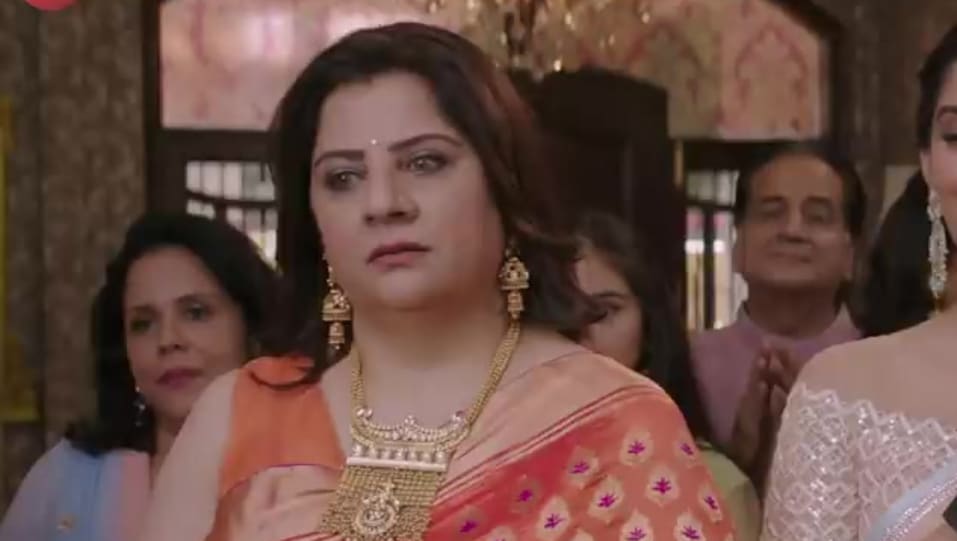 Social Buzz Alka Kaushal Latest News Images Updates Posts Laaj Sharam Veere Di Wedding 2018 Charmboard Tv actress alka kaushal, sister of popular actor varun badola, is set to replaced in tv show santoshi maa after getting sentenced to two years' jail. social buzz alka kaushal latest news