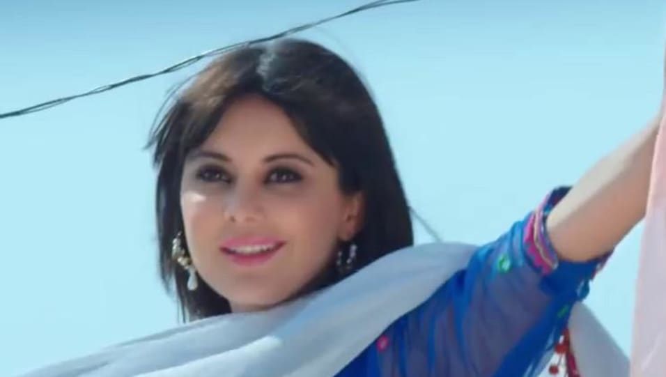 Minissha Lamba Celebrity Style In 26 Ban Gyi Double Di Trouble 2018 From 26 Ban Gyi Charmboard Minissha lamba is an actress works in hindi film industry. charmboard