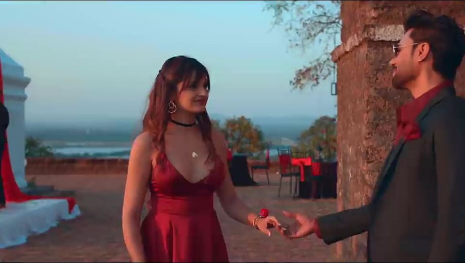 Tara Alisha Berry Celebrity Style In Trailer Love Lust And Confusion Season 2 2019 From Trailer Charmboard Watch love lust and confusion (2019) s2 hindi from player 2 below.