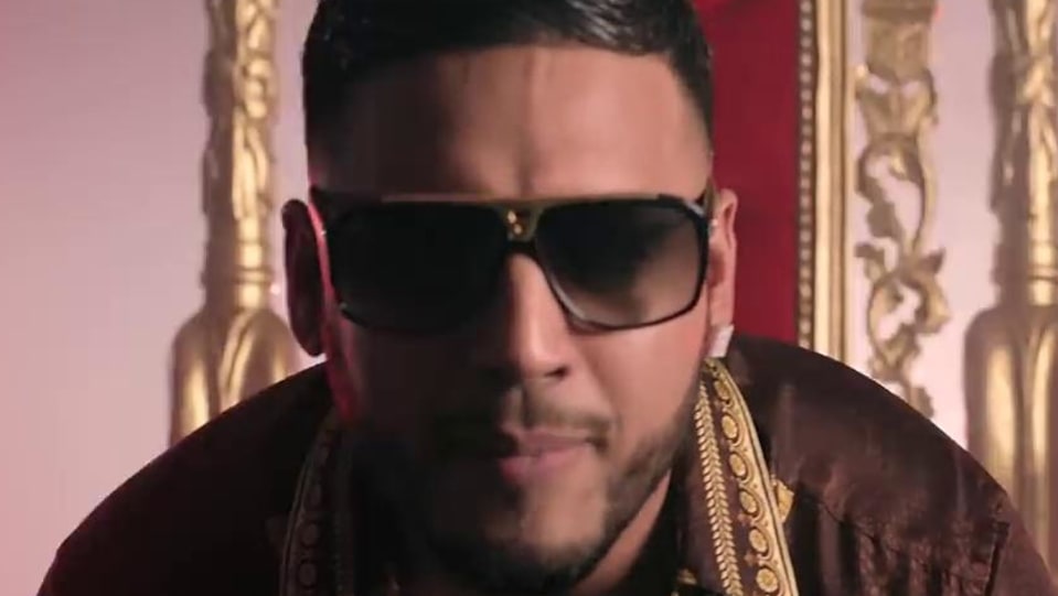 Imran Khan In Black Trouser Outfit Celebrity Clothing Charmboard Imran khan — scream 2019 oriental trap remix prod by araaz imran khan new songs satisfya 03:41. kurta
