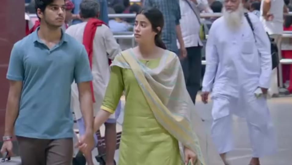 Janhvi Kapoor is unbeatable when it comes to desi outfits actress steps  out in a green Mulmul kurta set