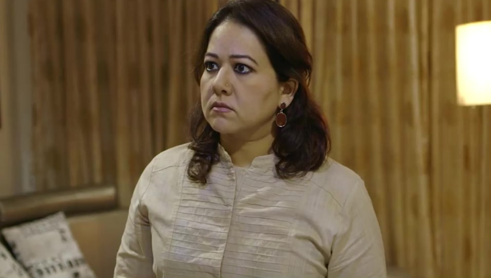 Ayesha Raza Jewellery Accessories From Tvf Permanent Roommates S02e02 The Man 2016 Celebrity Jewellery Charmboard Check out the list of all ayesha raza mishra movies along with photos, videos, biography and birthday. charmboard