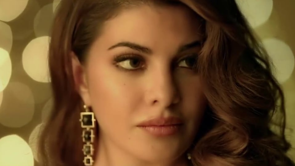 Jacqueline Fernandez Celebrity Style In Ek Galti Race 3 2018 From Ek Galti Charmboard Other songs in this album/movie. saree