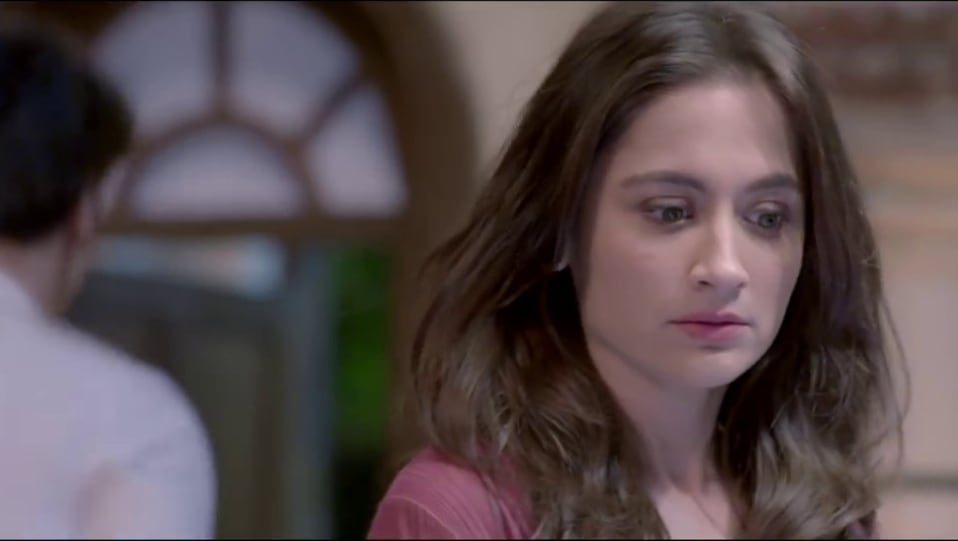 Sanjeeda Sheikh Celebrity Style In Gehraiyaan Episode 9 2017 From Episode 9 Charmboard Gehraiyaan is a horror web series created by vikram bhatt, starring sanjeeda sheikh, vatsal sheth in lead role. tops