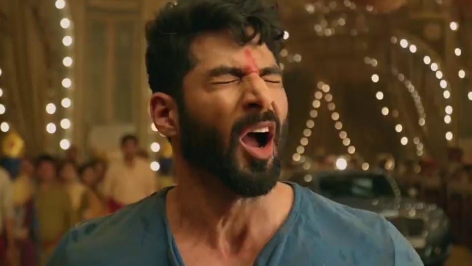 Vivan Bhatena Celebrity Style In Judwaa 2 Official Trailer 2017 From Official Trailer Charmboard 920 x 518 jpeg 67 kb. tees